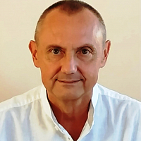 Dr. Zdeno Matta